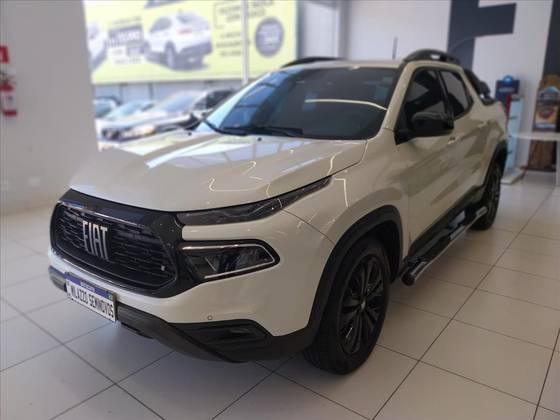 FIAT TORO 1.3 TURBO 270 FLEX VOLCANO AT6 FIAT TORO 1.3 TURBO 270 FLEX VOLCANO AT6
